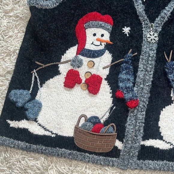 Christmas/HolidaySnowman 3D Sweater Vest By Mandal Bay Women’s Large - Picture 2 of 12